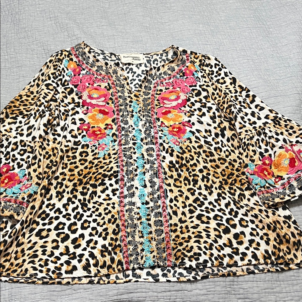 Savanna JaneBlouse Women Medium Leopard Floral Embroidery